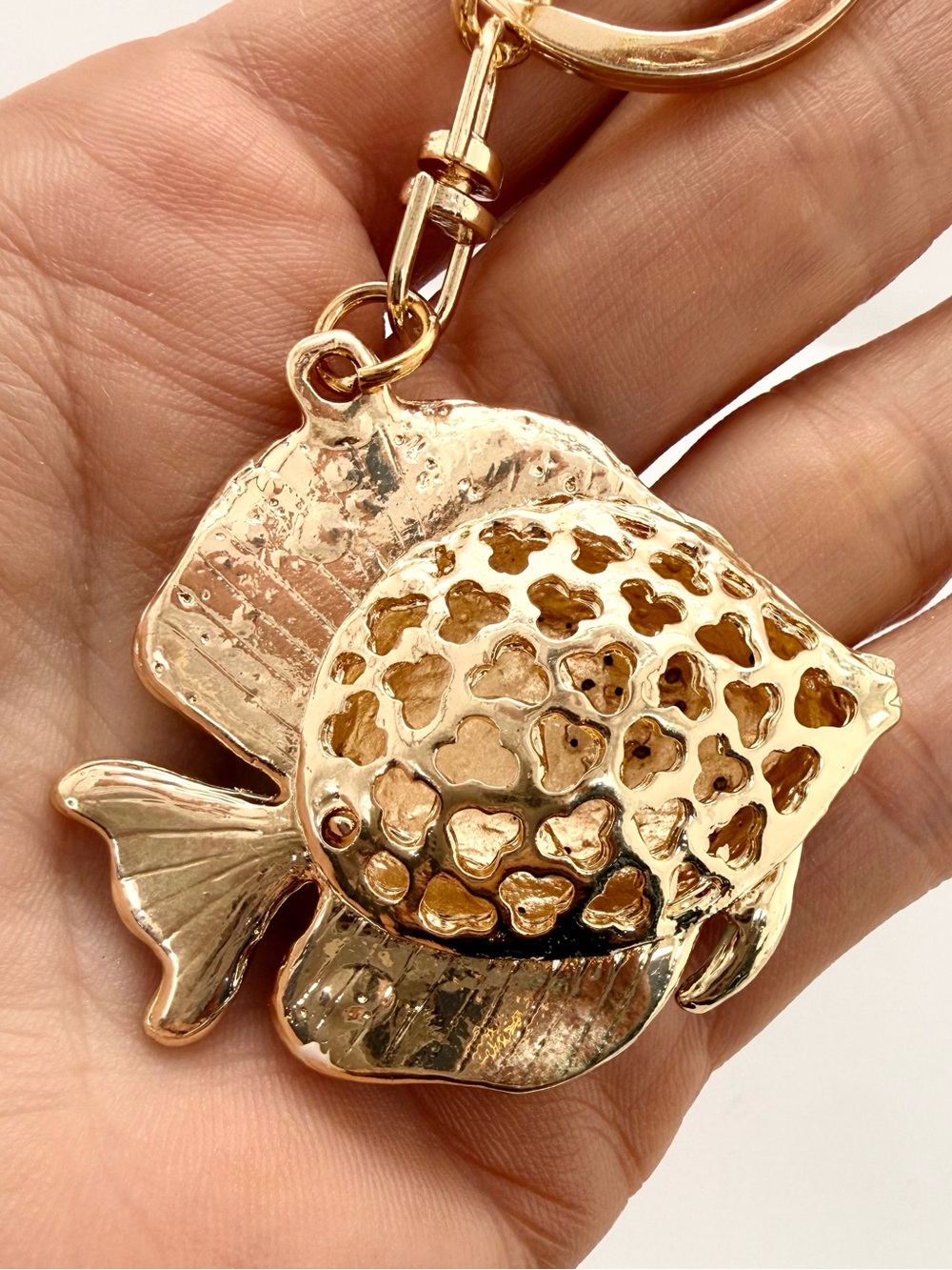 3 Crystal Rhinestone Enamel Fish Starfish Dolphin Keychain Bag Charm Gold Tone - Picture 7 of 7